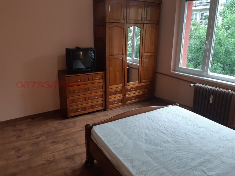En renta  1 dormitorio Sofia , Oborishte , 88 metros cuadrados | 67011942 - imagen [8]