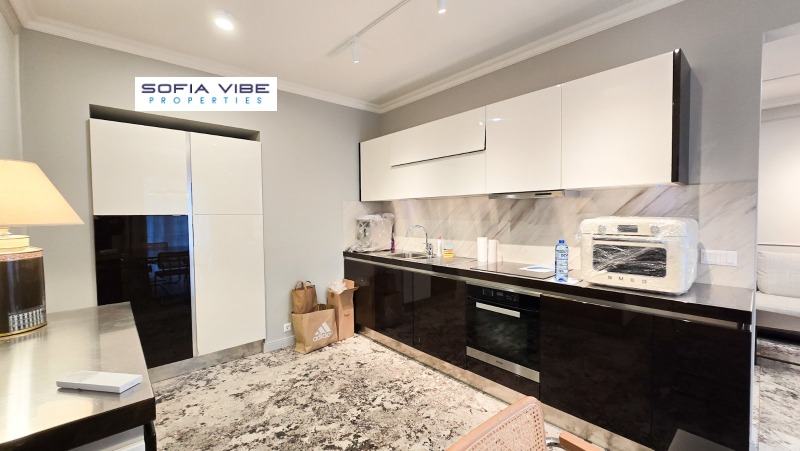 Дава под наем 3-СТАЕН, гр. София, Лозенец, снимка 6 - Апартаменти - 53088624