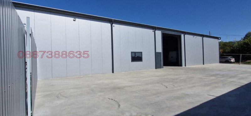 Дава под наем СКЛАД, гр. Велико Търново, Промишлена зона - Запад, снимка 2 - Складове - 52783170