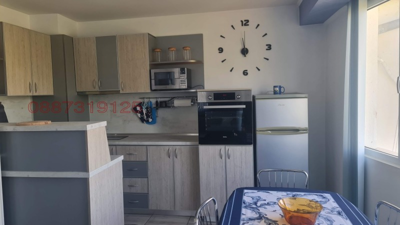 Дава под наем 2-СТАЕН, гр. Русе, Център, снимка 4 - Апартаменти - 53411431