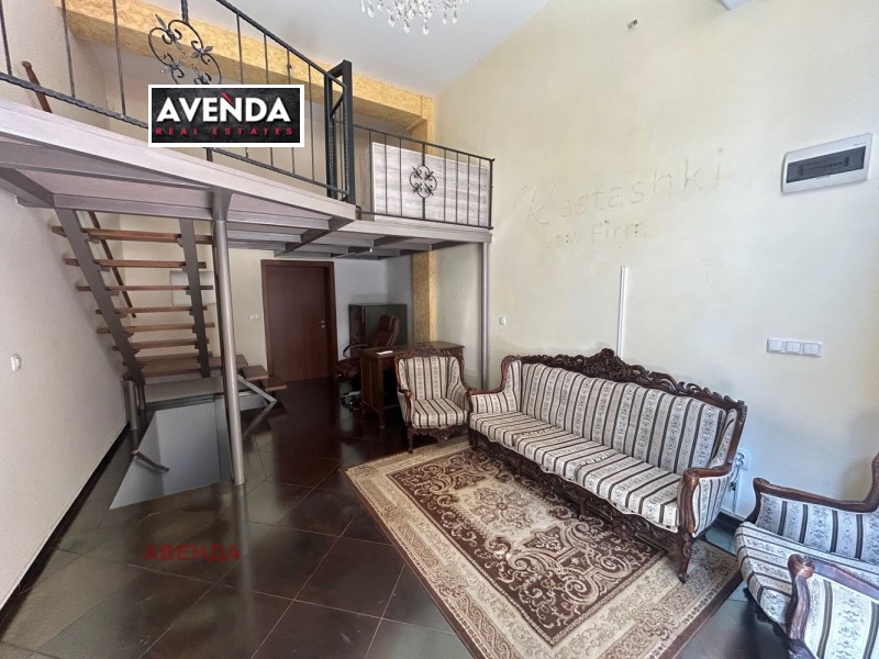 Издаје се  Канцеларија Софија , Центар , 82 м2 | 31612703