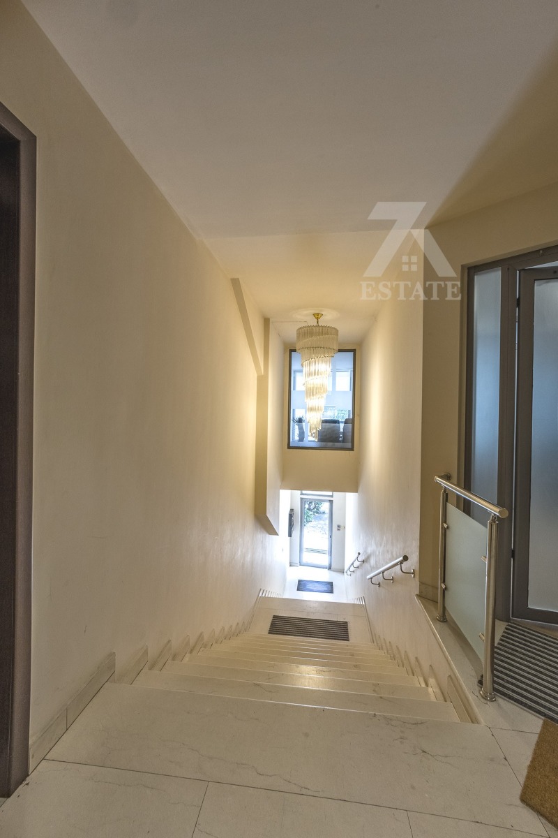 Te huur  Kantoor Sofia , Lozenets , 75 m² | 73684252 - afbeelding [13]