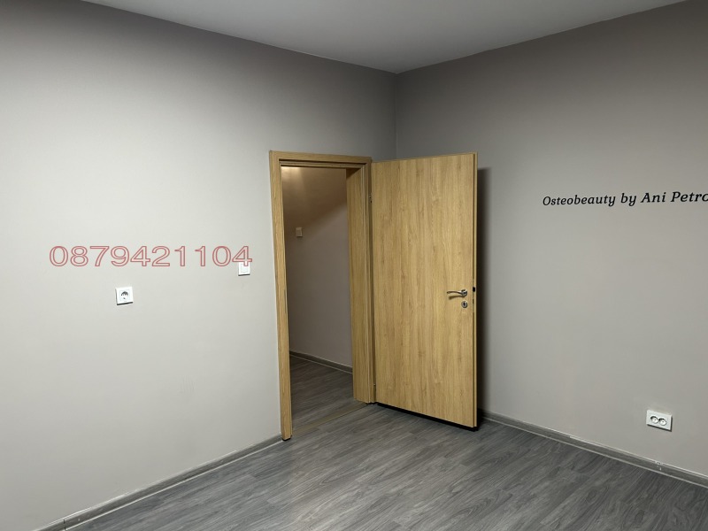 Дава под наем МАГАЗИН, гр. София, Света Троица, снимка 14 - Магазини - 53029463