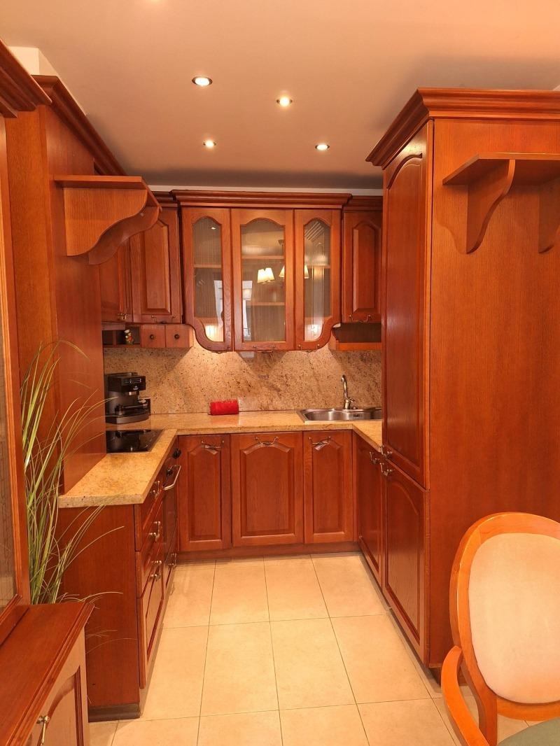 Издаје се  2 спаваће собе Софија , Лозенец , 80 м2 | 58121497 - слика [7]