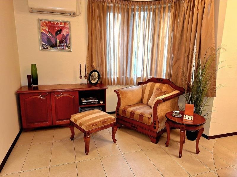 Издаје се  2 спаваће собе Софија , Лозенец , 80 м2 | 58121497 - слика [5]