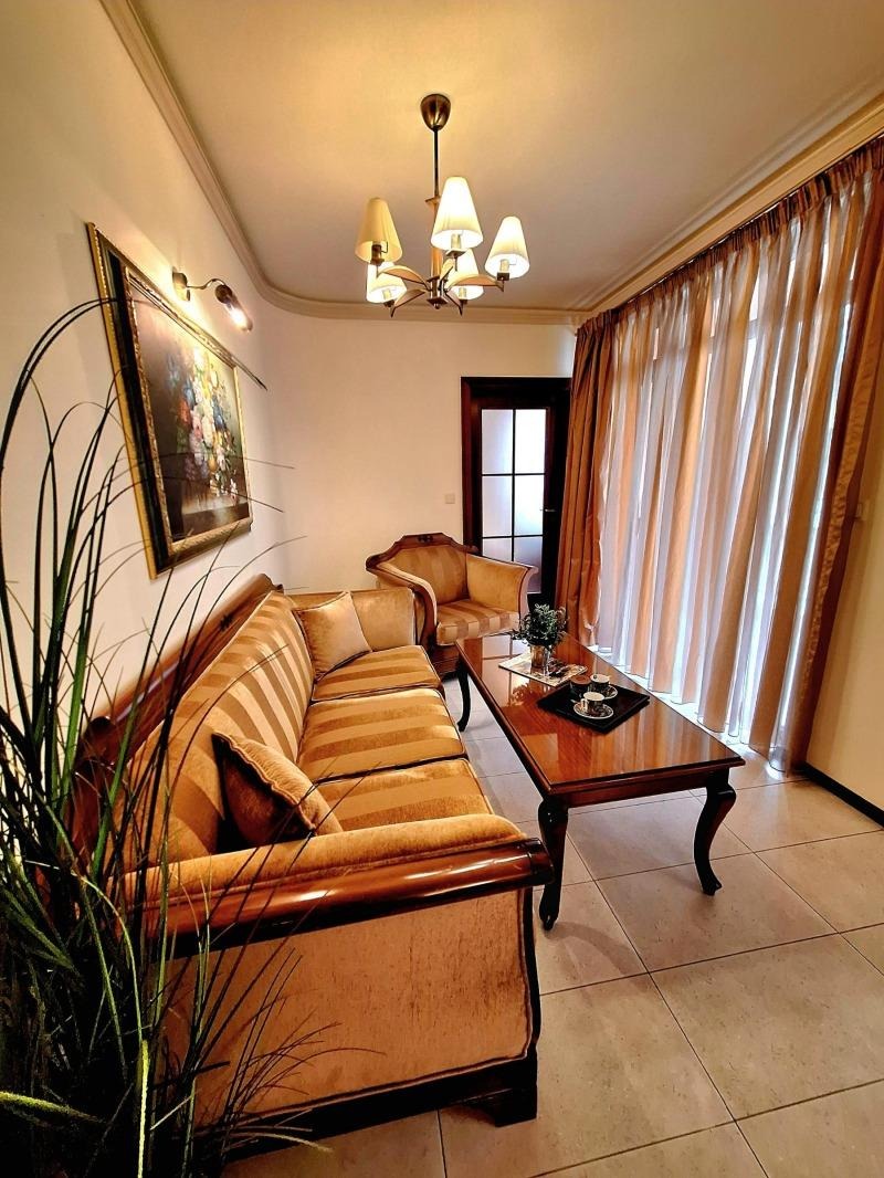 Издаје се  2 спаваће собе Софија , Лозенец , 80 м2 | 58121497 - слика [6]