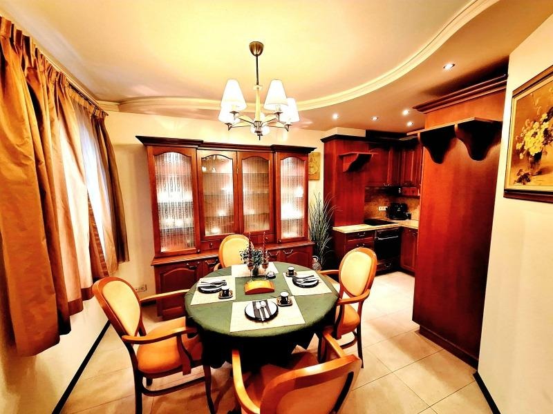 Издаје се  2 спаваће собе Софија , Лозенец , 80 м2 | 58121497 - слика [2]