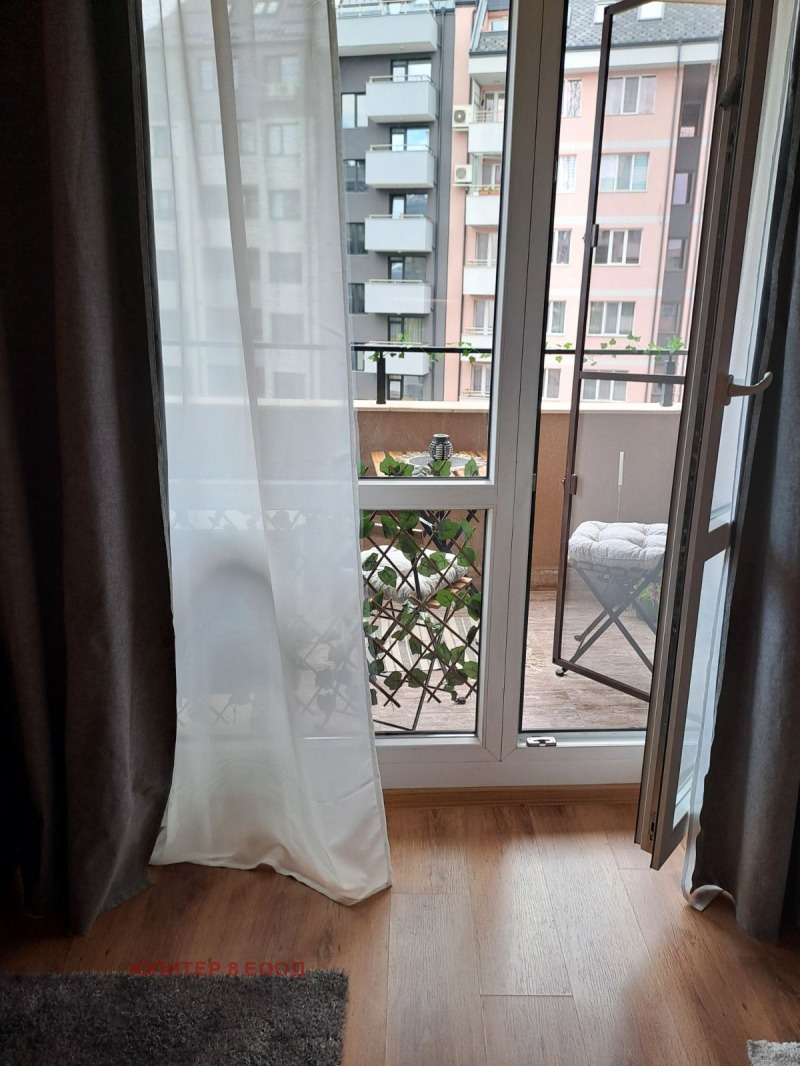 För uthyrning  1 sovrum Sofia , Centar , 76 kvm | 35277377 - bild [14]
