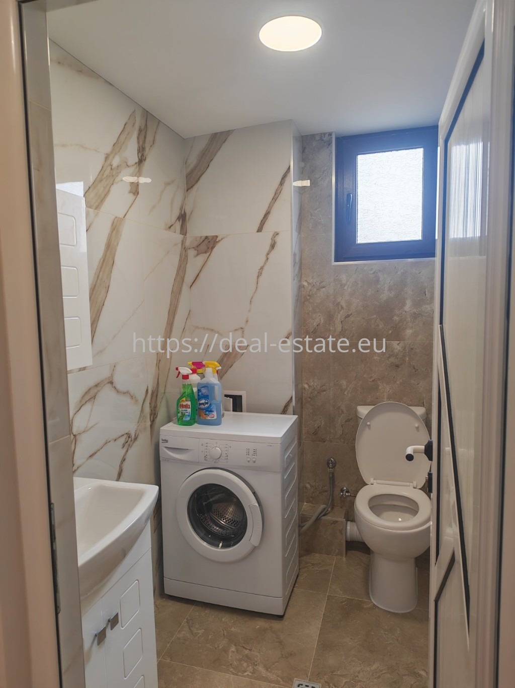 Дава под наем 3-СТАЕН, гр. Благоевград, Широк център, снимка 9 - Апартаменти - 54152752