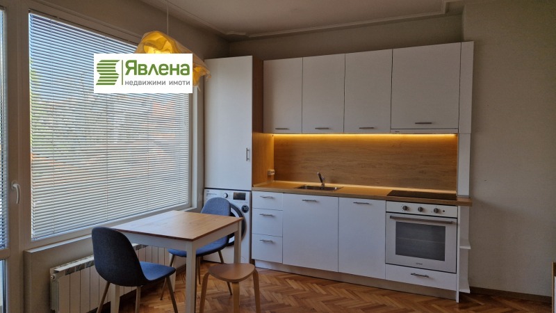 Te huur  1 slaapkamer Sofia , Tsentar , 68 m² | 94218796