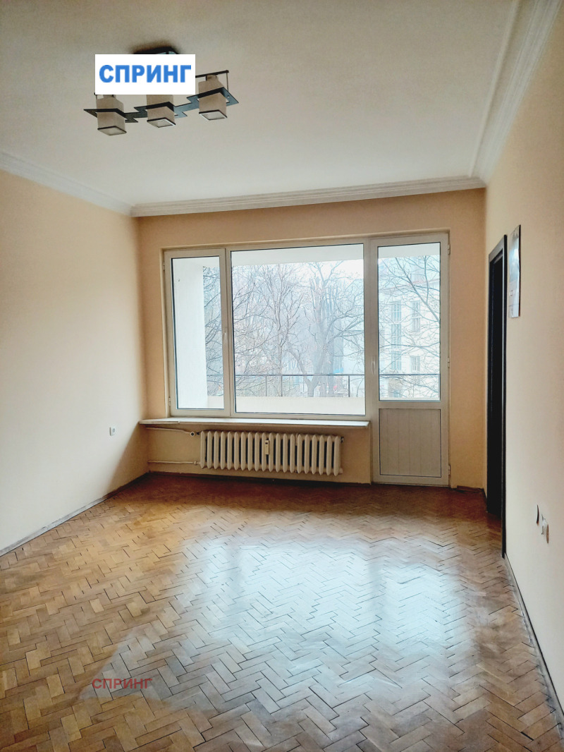 Дава под наем 3-СТАЕН, гр. София, Иван Вазов, снимка 4 - Апартаменти - 53592964