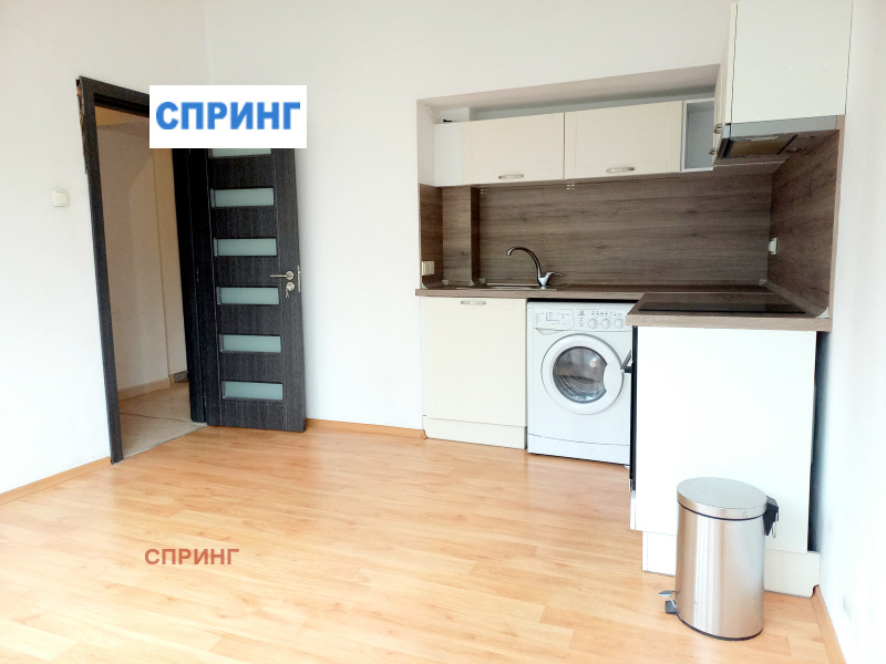 Дава под наем 3-СТАЕН, гр. София, Иван Вазов, снимка 2 - Апартаменти - 53592964