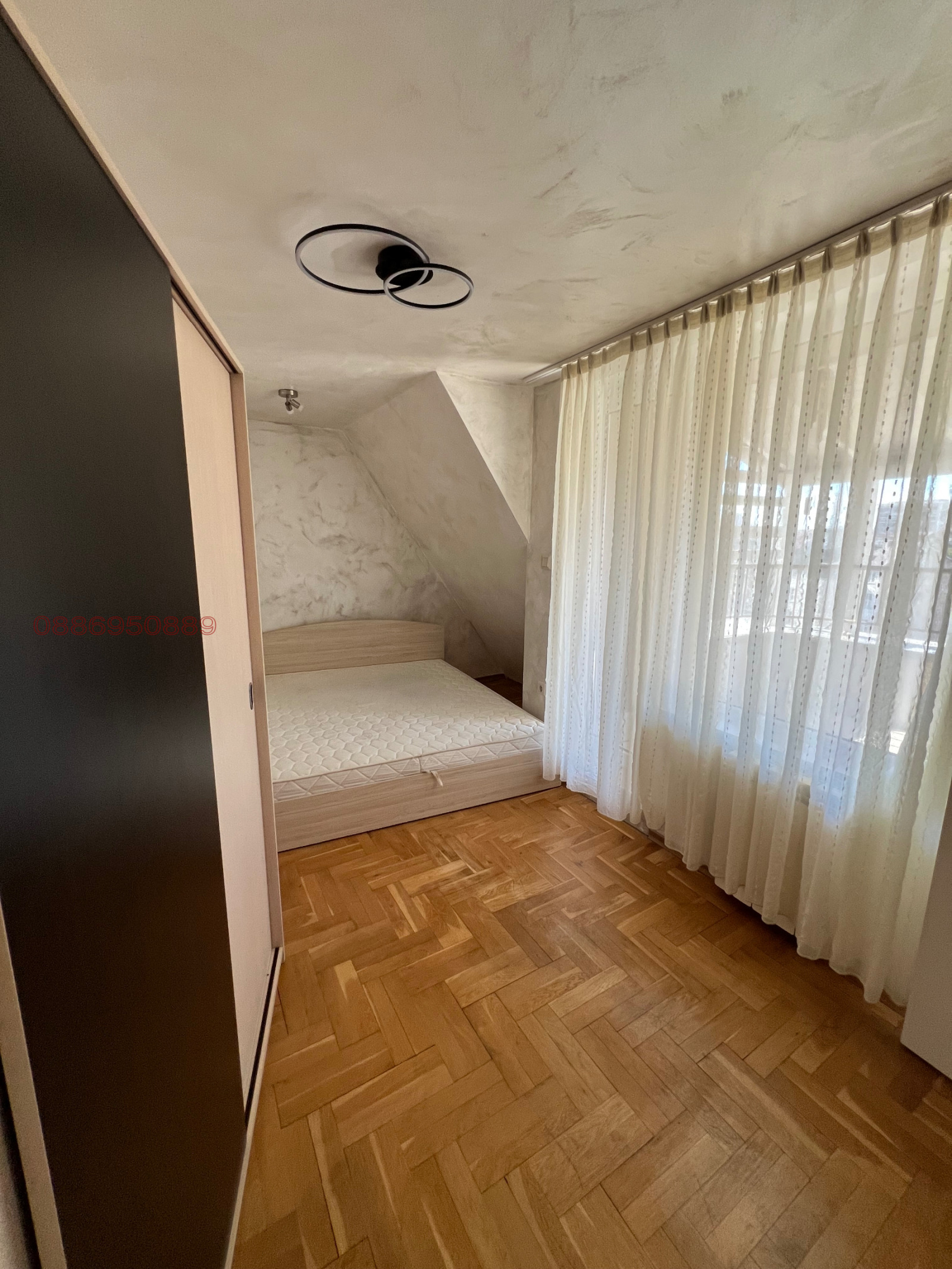 Дава под наем 4-СТАЕН, гр. София, Център, снимка 5 - Апартаменти - 54333903