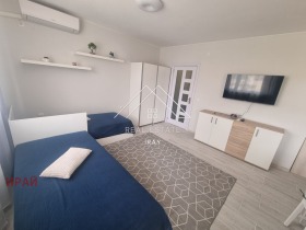 Στούντιο Τρη τσυτσυρα - τσενταρ, Σταρα Ζαγορα 3