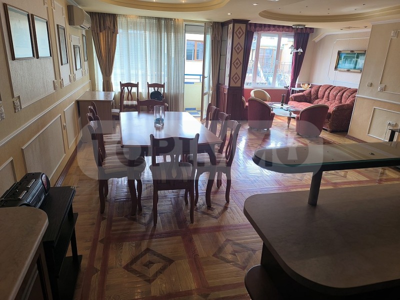 Para alugar  2 quartos Varna , Liatno kino Trakiia , 115 m² | 90648144 - imagem [6]