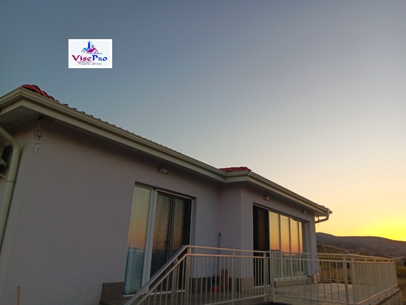 Дава под наем КЪЩА, с. Марково, област Пловдив, снимка 4 - Къщи - 53004785