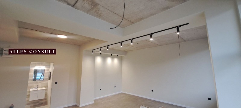 Kiralık  Mağaza Sofia , Karpuzica , 125 metrekare | 66232015