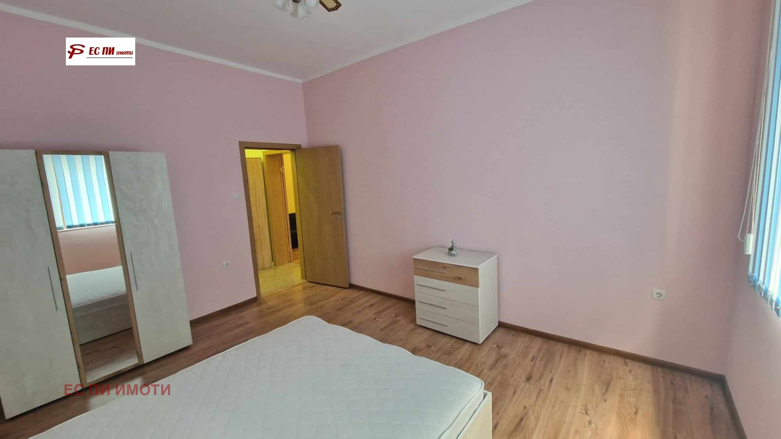 Дава под наем 3-СТАЕН, гр. Русе, Център, снимка 4 - Апартаменти - 55308385