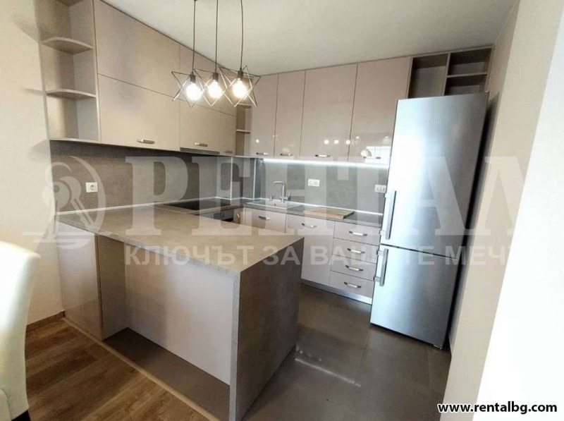 Para alugar  1 quarto Plovdiv , Kiutchuk Parij , 78 m² | 81511193 - imagem [4]