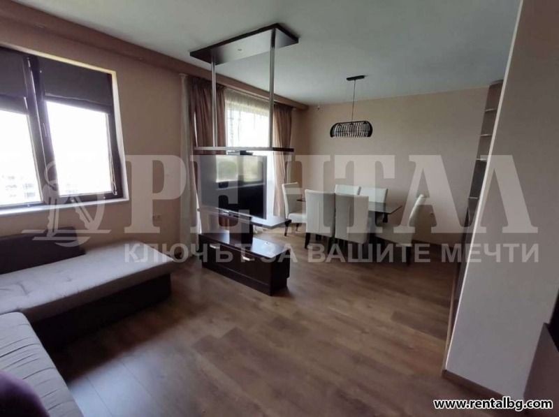 Para alugar  1 quarto Plovdiv , Kiutchuk Parij , 78 m² | 81511193 - imagem [2]