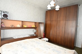 ���� ��� ���� 3-����� | Imot.bg � ����� ������ 8