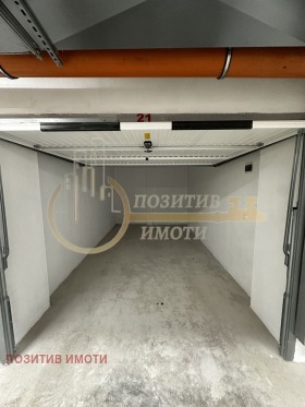 ГАРАЖ, ПАРКОМЯСТО, 18 m2