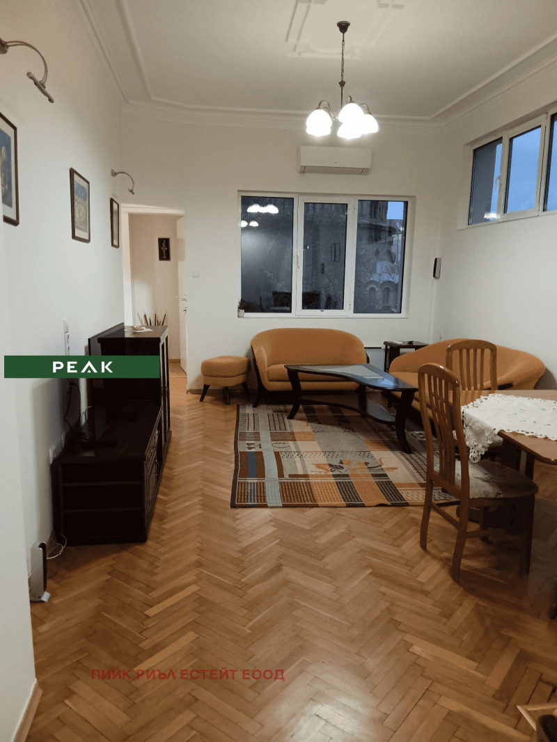 A louer  1 chambre Sofia , Oborichte , 82 m² | 95540726