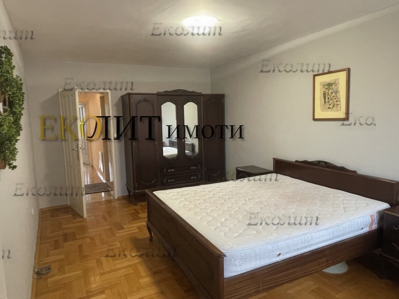 Дава под наем 2-СТАЕН, гр. София, Иван Вазов, снимка 5 - Апартаменти - 53466942