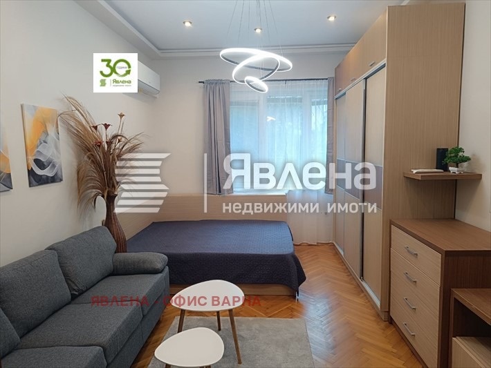 Zu vermieten  2 Schlafzimmer Warna , Zentar , 62 qm | 54198825