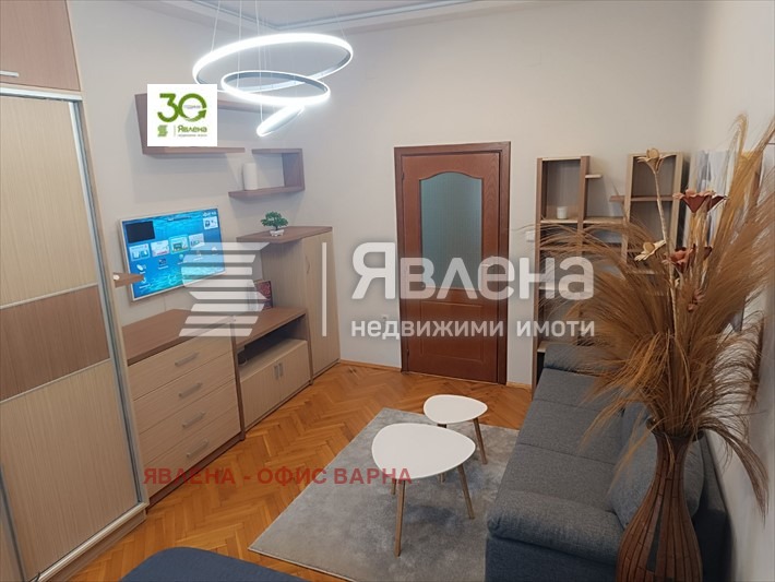 Zu vermieten  2 Schlafzimmer Warna , Zentar , 62 qm | 54198825 - Bild [2]