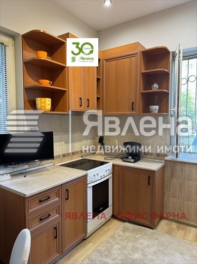 Zu vermieten  2 Schlafzimmer Warna , Zentar , 62 qm | 54198825 - Bild [6]