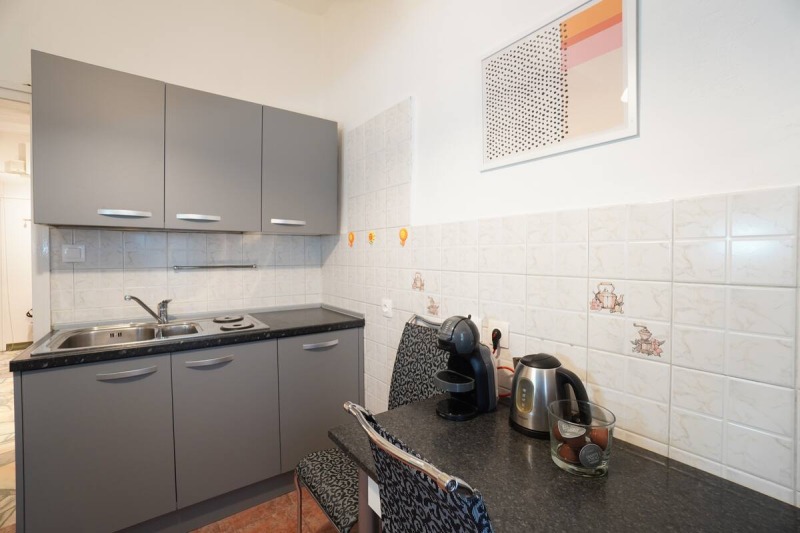 Дава под наем 3-СТАЕН, гр. София, Център, снимка 4 - Апартаменти - 53414158