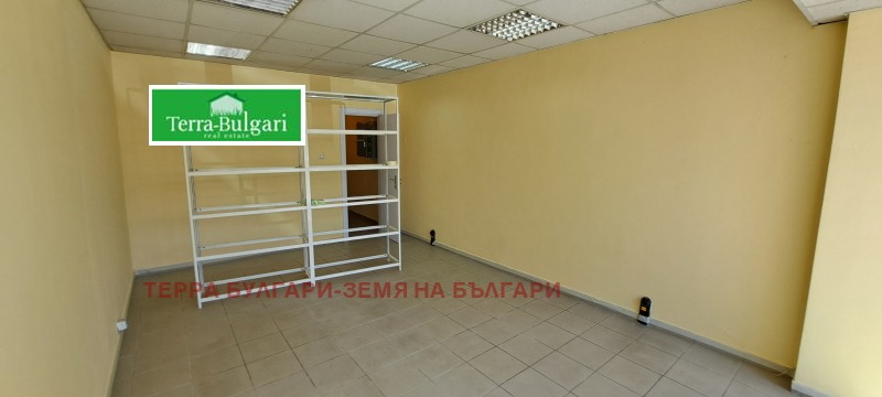 Do wynajęcia  Sklep Pernik , Prigarow rajon , 42 mkw | 20355160 - obraz [5]