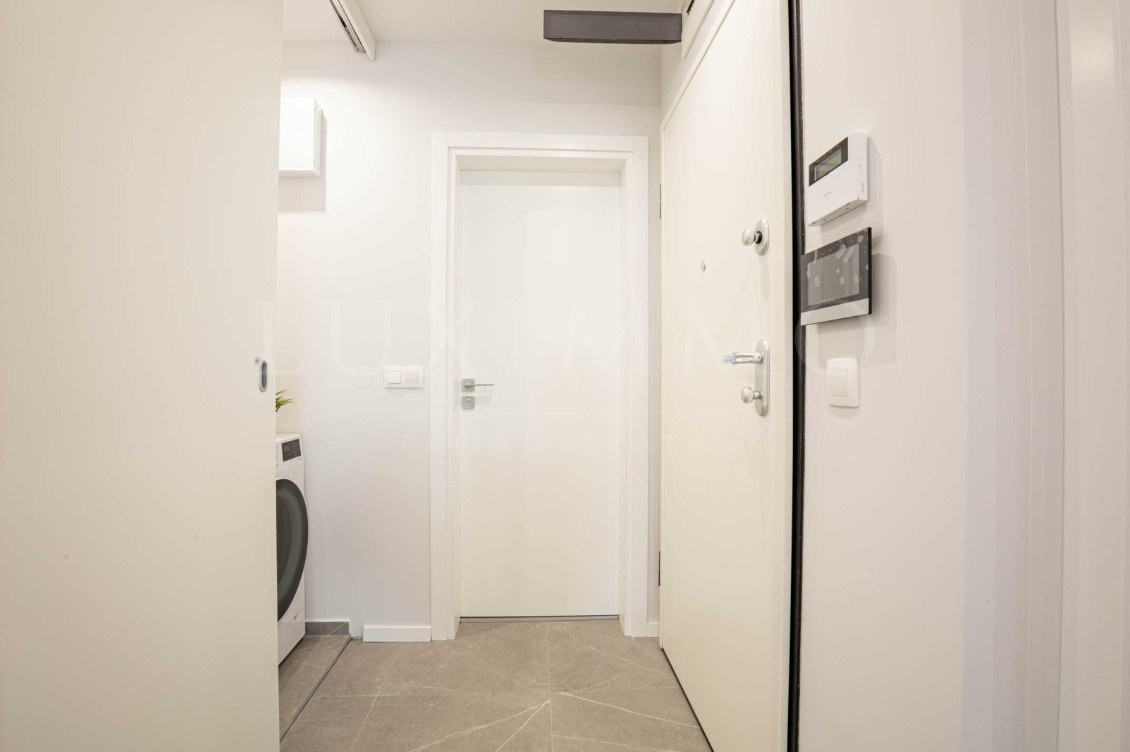 Дава под наем 4-СТАЕН, гр. София, Младост 2, снимка 16 - Апартаменти - 53824131