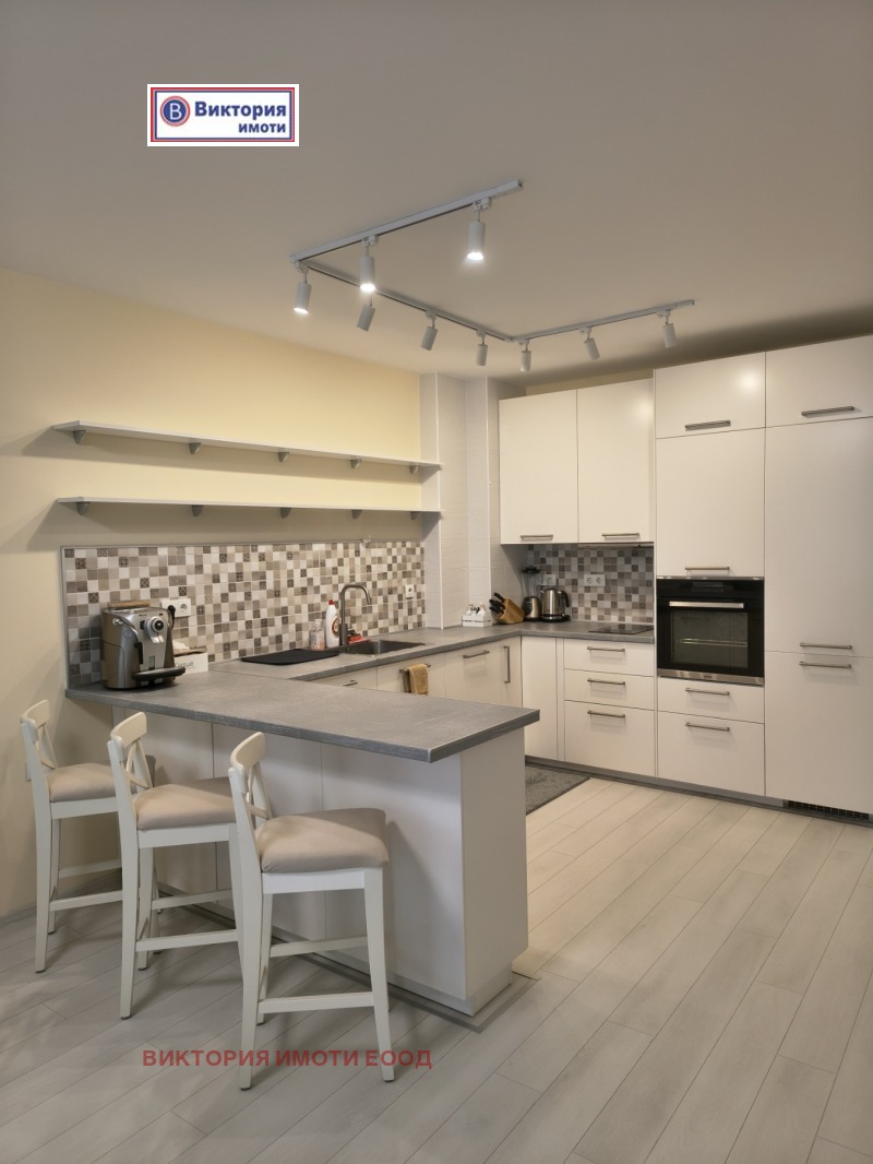 Дава под наем 3-СТАЕН, гр. София, Лозенец, снимка 17 - Апартаменти - 53075339