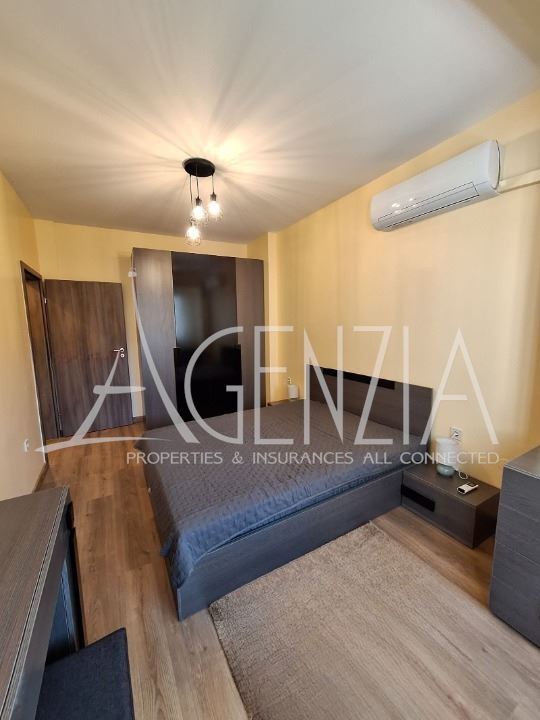 Дава под наем 4-СТАЕН, гр. София, Център, снимка 7 - Апартаменти - 54096656