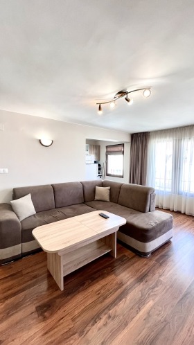 1 dormitor Banișora, Sofia