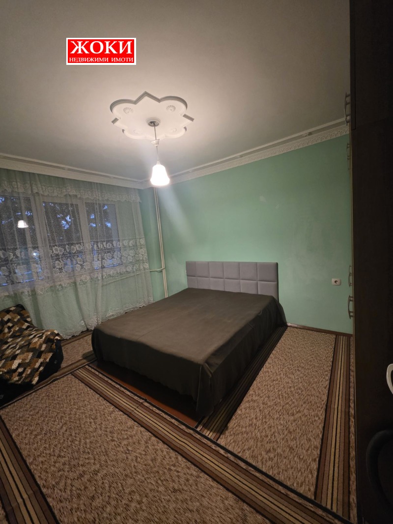 Дава под наем  2-стаен град Перник , Изток , 70 кв.м | 65192439 - изображение [10]