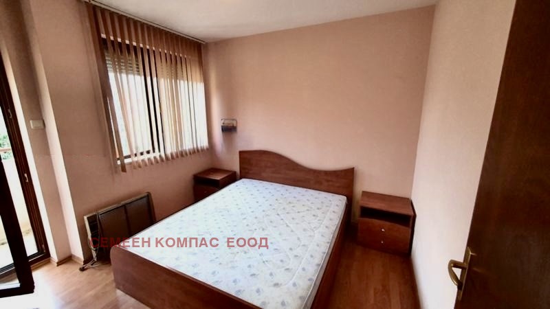 Til leje  1 soveværelse Plovdiv , Tsentar , 85 kvm | 32117566 - billede [3]