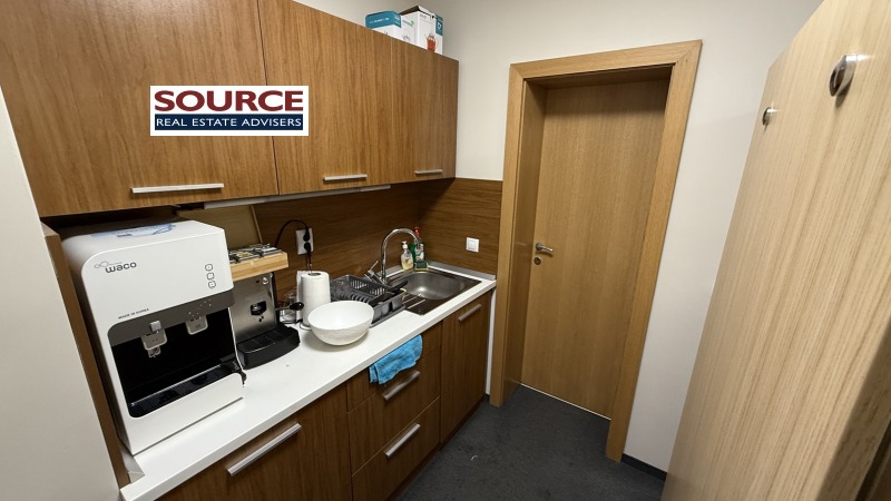 A louer  Bureau Sofia , Borovo , 140 m² | 50368985 - image [12]