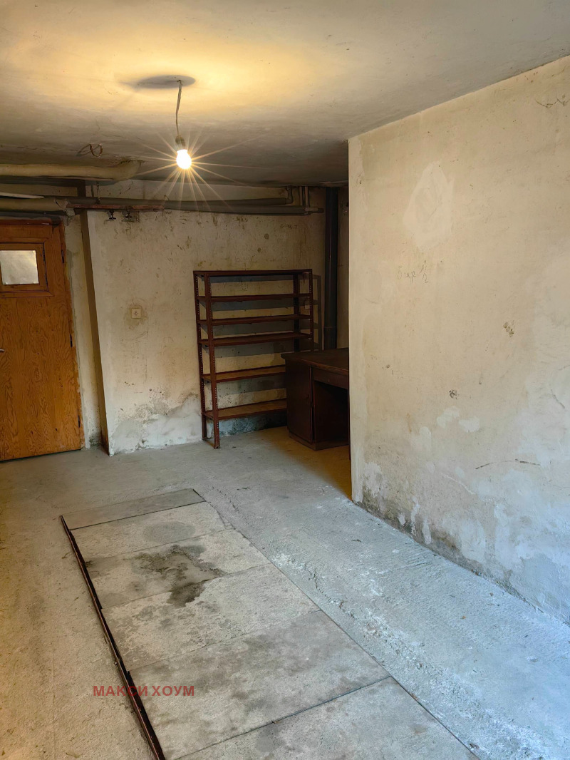 Дава под наем  Гараж град София , Иван Вазов , 20 кв.м | 86180402 - изображение [4]