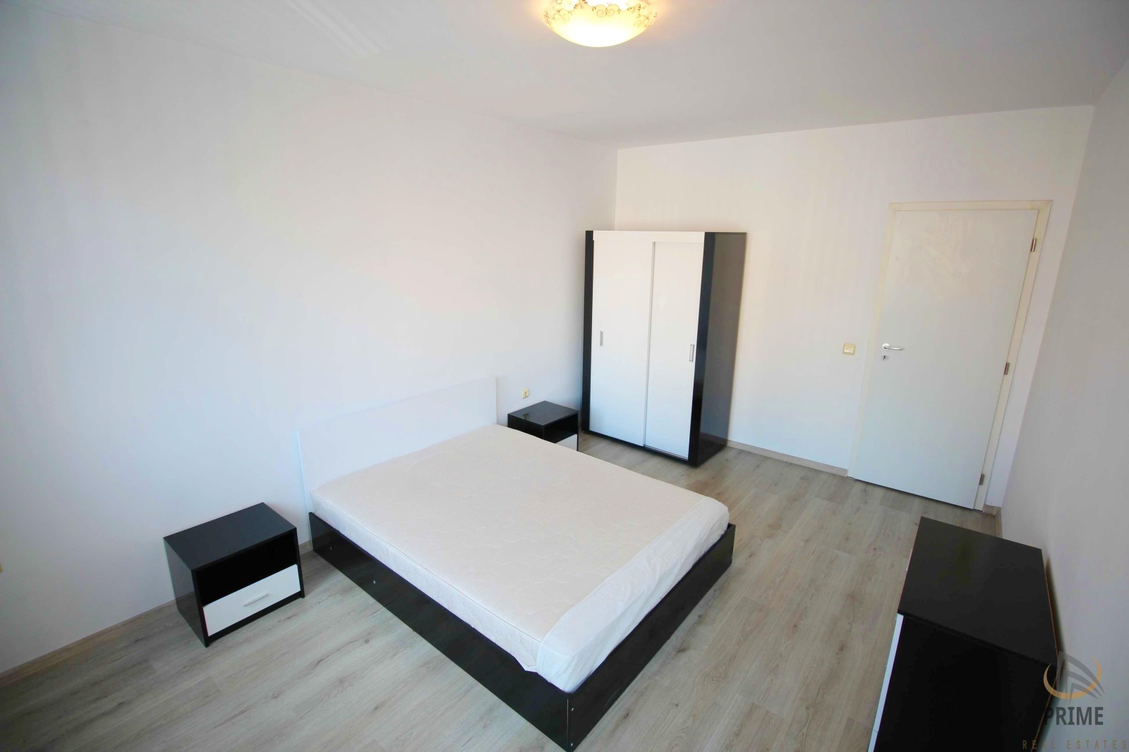 Дава под наем 2-СТАЕН, гр. Бургас, Изгрев, снимка 12 - Апартаменти - 54144277