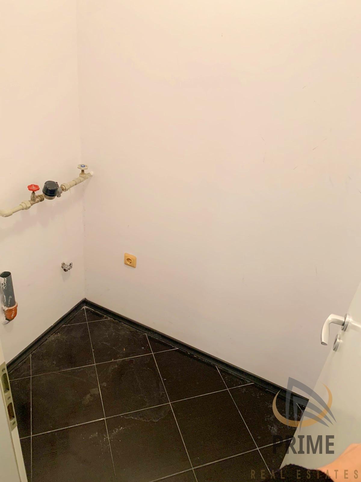 Дава под наем 2-СТАЕН, гр. Бургас, Изгрев, снимка 9 - Апартаменти - 54144277