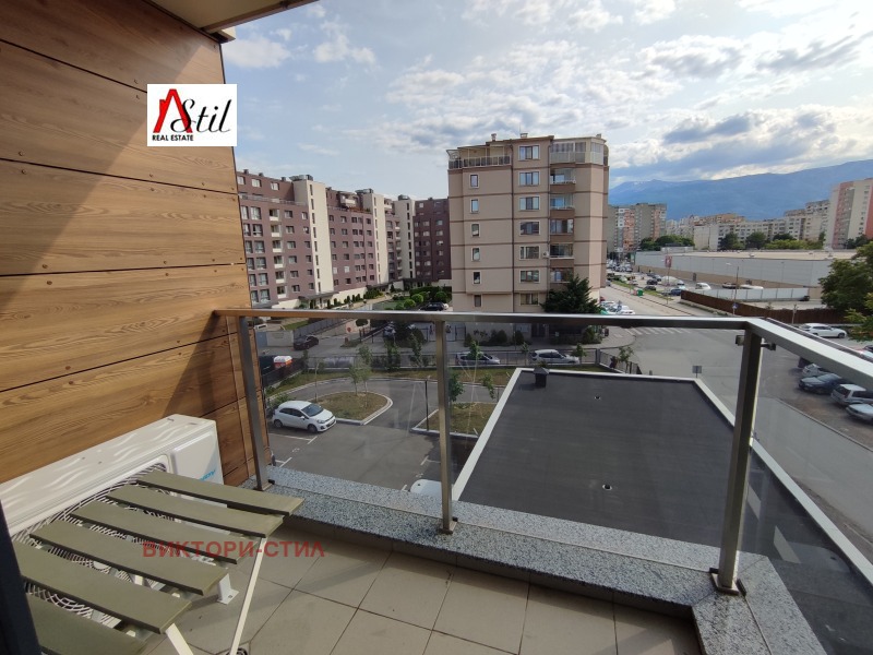 Издаје се  1 спаваћа соба Софија , Младост 1А , 60 м2 | 82668953