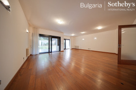 Hus Bojana, Sofia 4