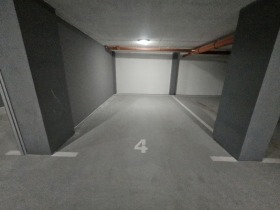 ГАРАЖ, ПАРКОМЯСТО, 20 m2