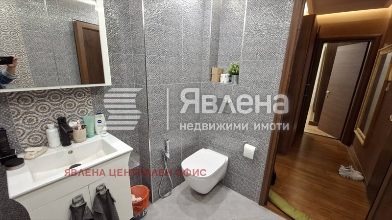 Дава под наем 2-СТАЕН, гр. София, Център, снимка 9 - Апартаменти - 56277167