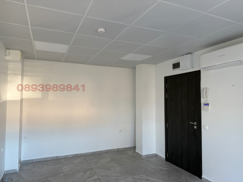 Дава под наем ОФИС, гр. Враца, Център, снимка 3 - Офиси - 52990046