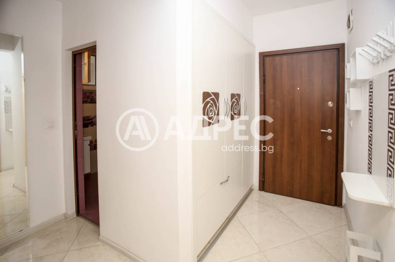 Дава под наем 2-СТАЕН, гр. София, Център, снимка 10 - Апартаменти - 52985260