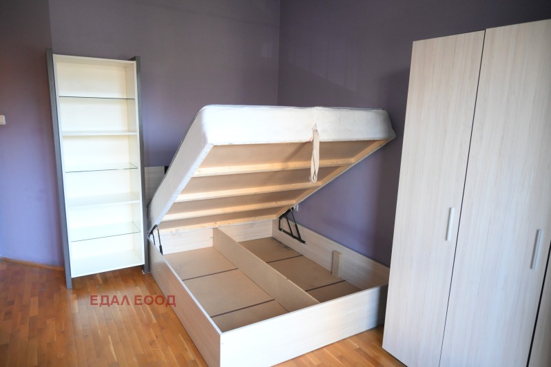 Дава под наем 3-СТАЕН, гр. София, Мусагеница, снимка 3 - Апартаменти - 52927725